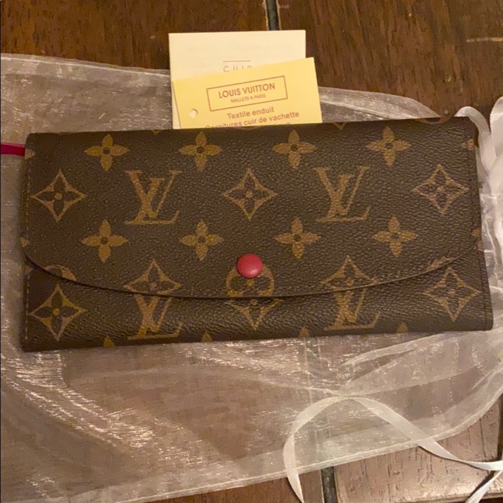 Emilie Louis Vuitton Wallet - New No Box